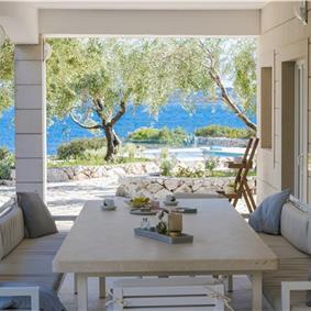 Luxury 5 Bedroom Beachfront Villa near Dubrovnik, Sleeps 11-12